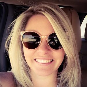 Meet your Posher, Kristin